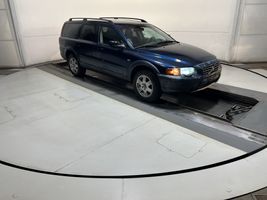 2002 Volvo XC