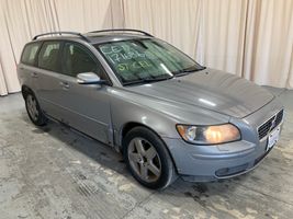 2005 Volvo V50