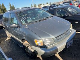 2000 Toyota Sienna