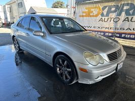 2004 Mercedes-Benz C-Class