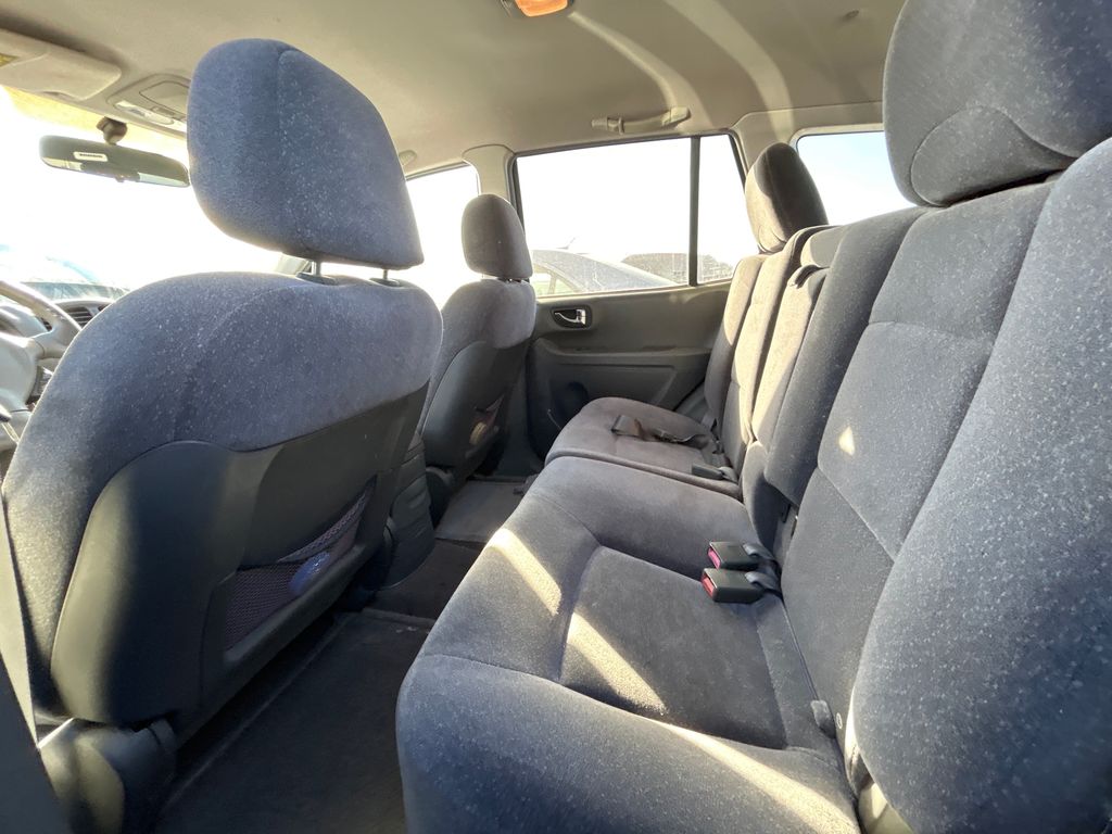 2002 Hyundai Santa Fe 8