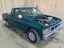 1997 NISSAN Truck