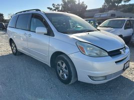 2004 Toyota Sienna