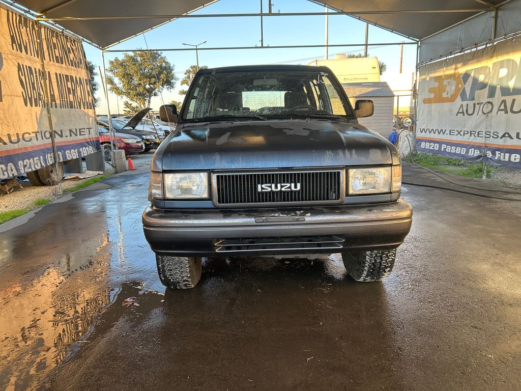 1992 Isuzu Trooper 5