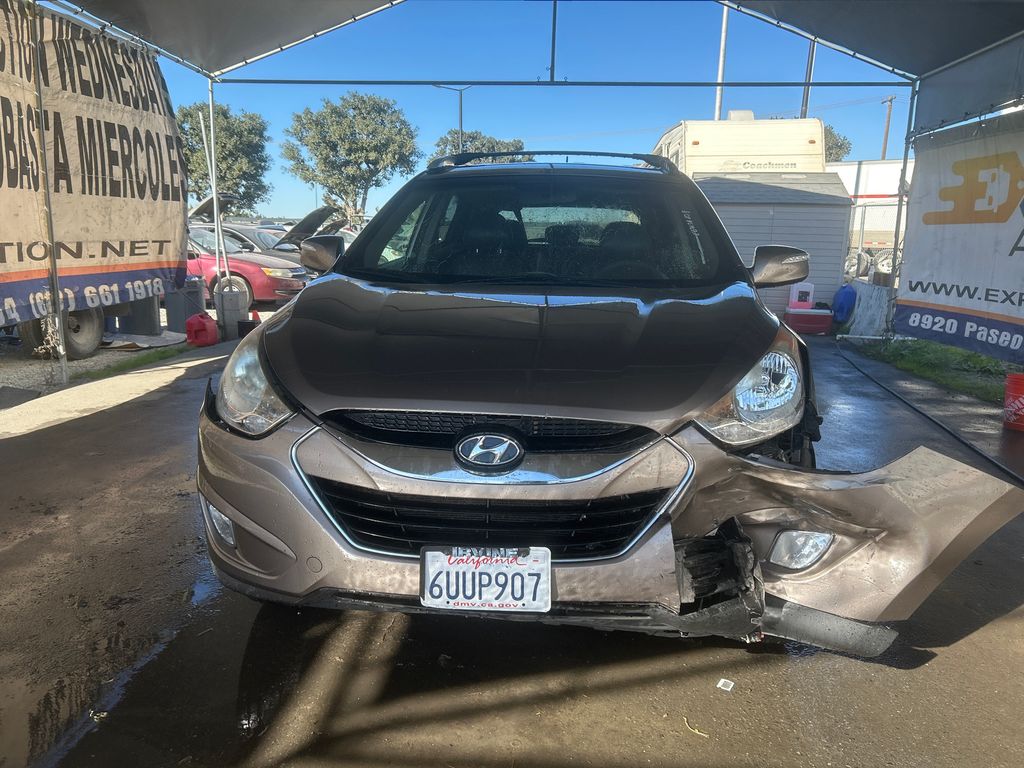 2012 Hyundai Tucson 5