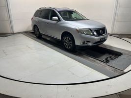 2013 NISSAN Pathfinder