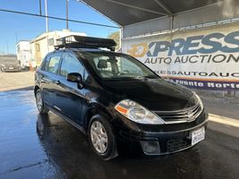 2010 NISSAN Versa