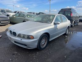 2001 BMW 5 Series