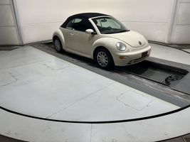 2005 VOLKSWAGEN NEW BEETLE CONVERTIBLE