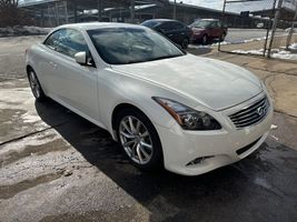 2011 Infiniti G37 Convertible