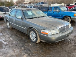 2004 Mercury Grand Marquis