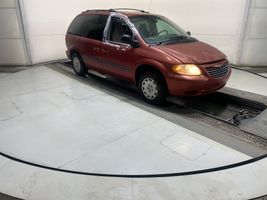 2003 Chrysler Voyager