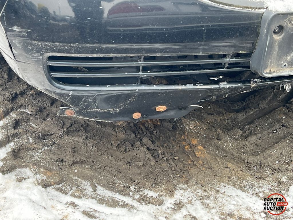 2006 Lincoln Town Car 13