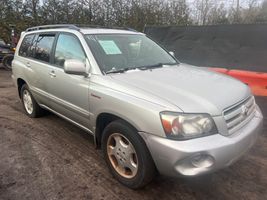 2005 Toyota HIGHLANDER