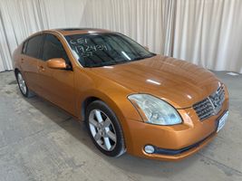 2004 NISSAN MAXIMA