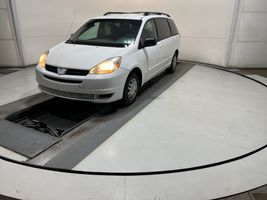 2005 Toyota Sienna