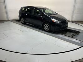 2016 Toyota Prius V