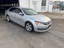 2014 VOLKSWAGEN Passat