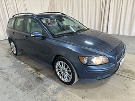 2005 Volvo V50