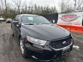 2014 Ford Taurus