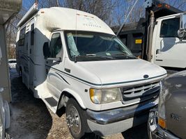 2000 Ford E-Series