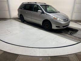 2008 Toyota Sienna