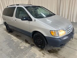 2002 Toyota Sienna