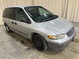 2000 Plymouth Voyager