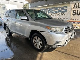 2011 Toyota HIGHLANDER