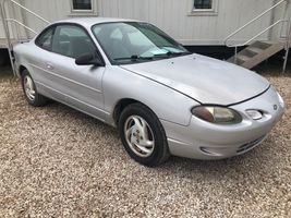 2000 Ford Escort