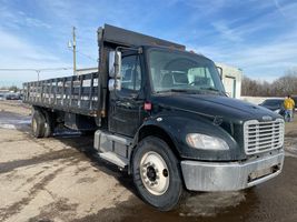 2006 FREIGHTLINER M2 106