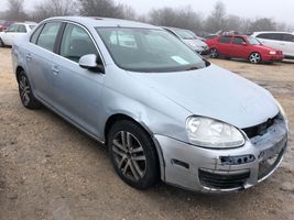 2005 VOLKSWAGEN JETTA