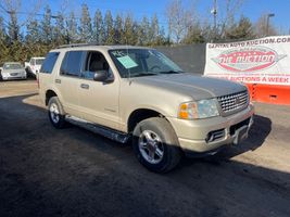 2004 Ford Explorer