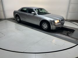 2005 Chrysler 300