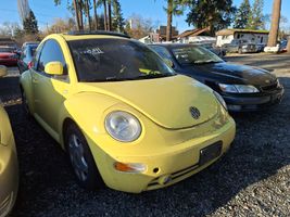 2000 VOLKSWAGEN New Beetle