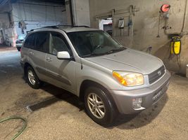 2001 Toyota RAV4