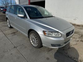 2009 Volvo V50