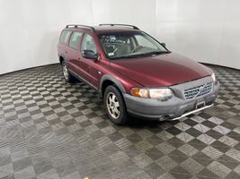 2004 Volvo XC70