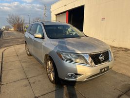 2014 NISSAN Pathfinder