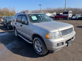 2005 Ford Explorer