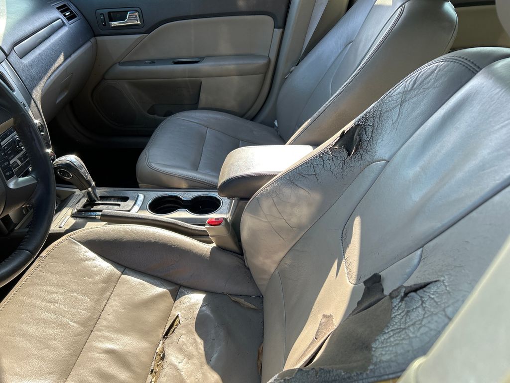 2011 Ford Fusion 7