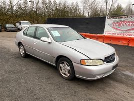 2001 NISSAN Altima