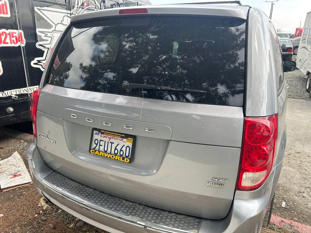 2014 Dodge Grand Caravan 6