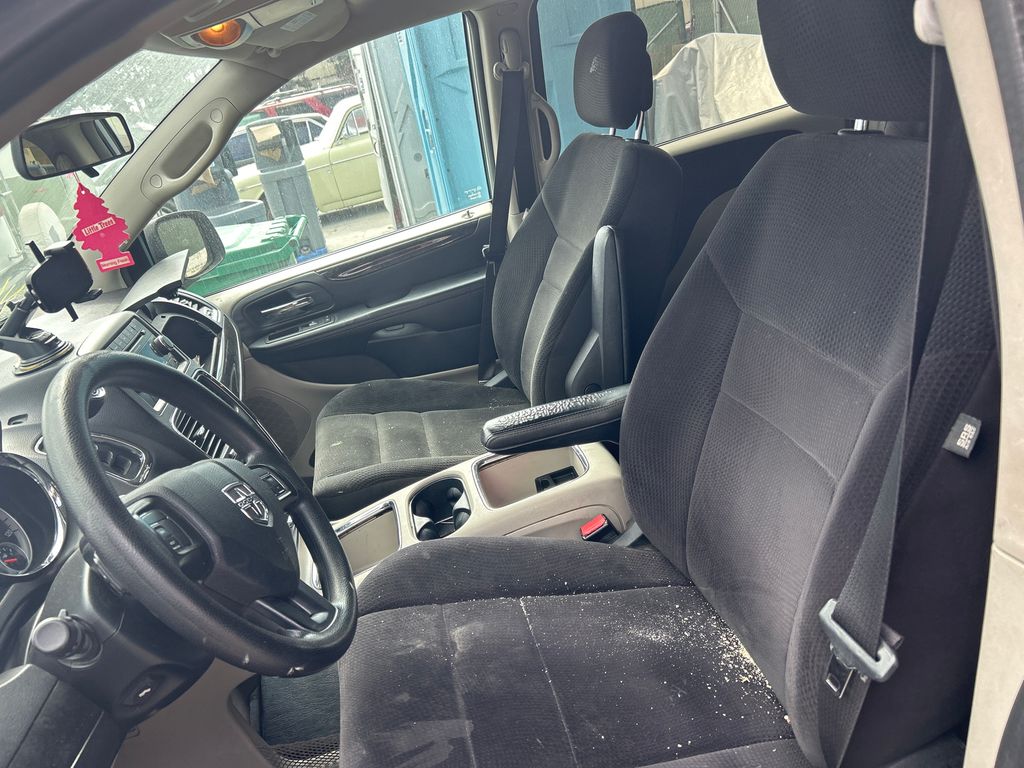 2014 Dodge Grand Caravan 7