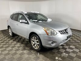 2013 NISSAN Rogue