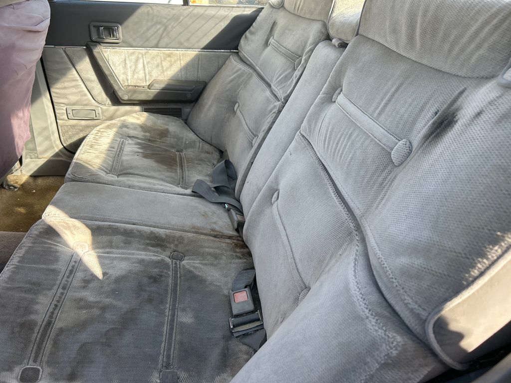 1984 NISSAN MAXIMA 8