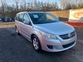 2009 VOLKSWAGEN Routan