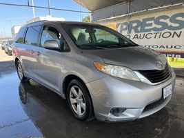 2011 Toyota Sienna