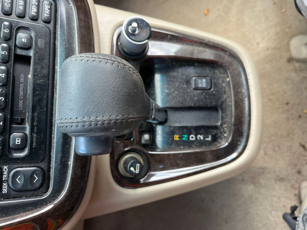 2001 Toyota HIGHLANDER 11