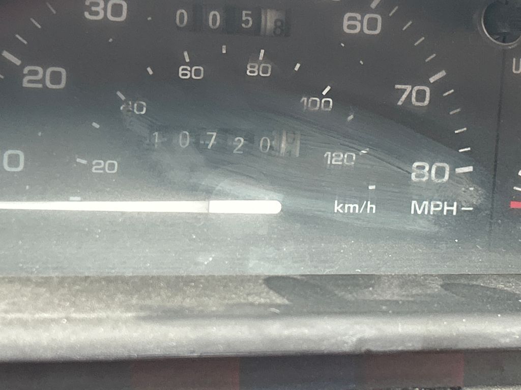 1992 Ford Tempo 11